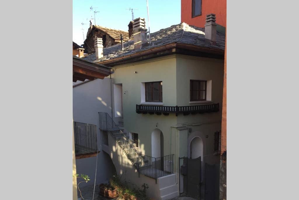 Ferienwohnung Aubert 64 Aosta Exterior foto